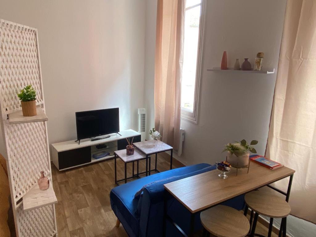 Studio lumineux au cœur du quartier historique Narbonne Extérieur photo